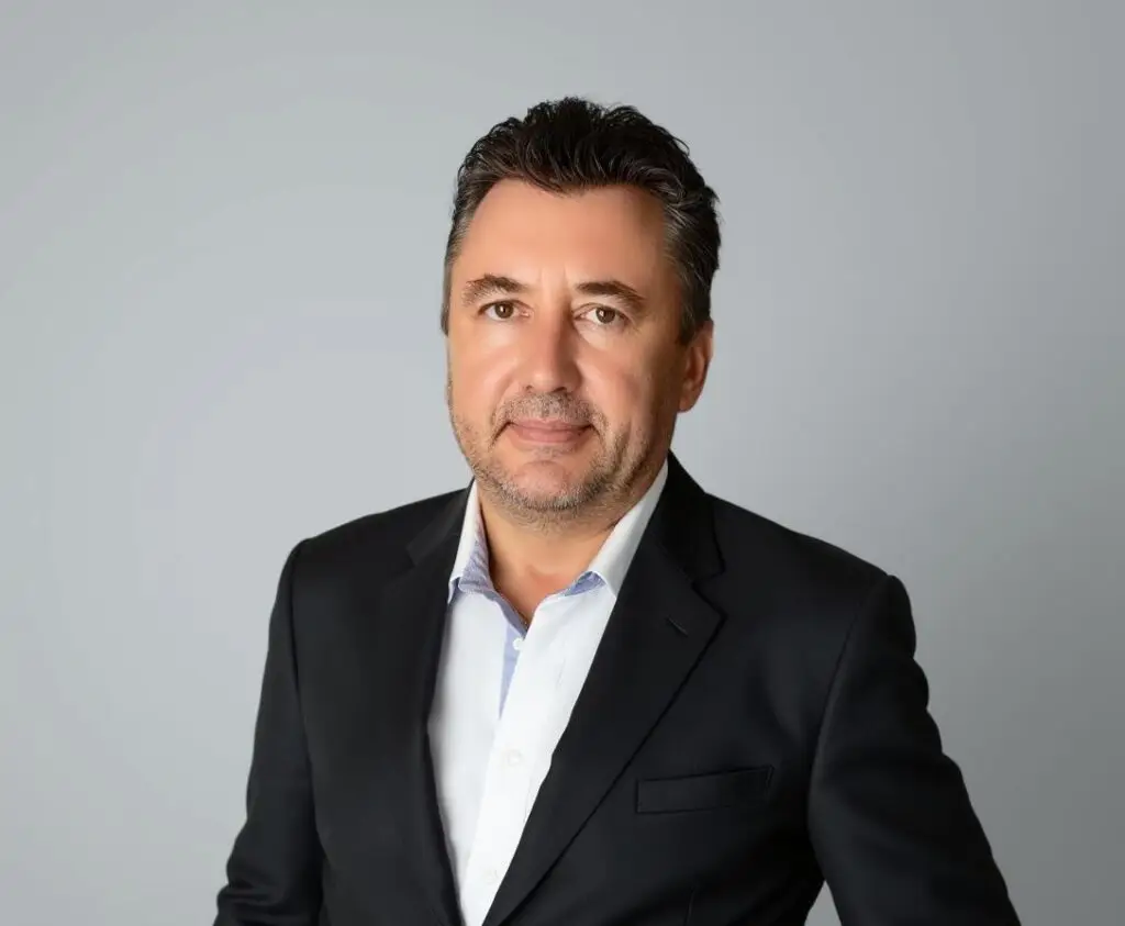 Waldemar Majorow – CTO of InstantVOLT Energy